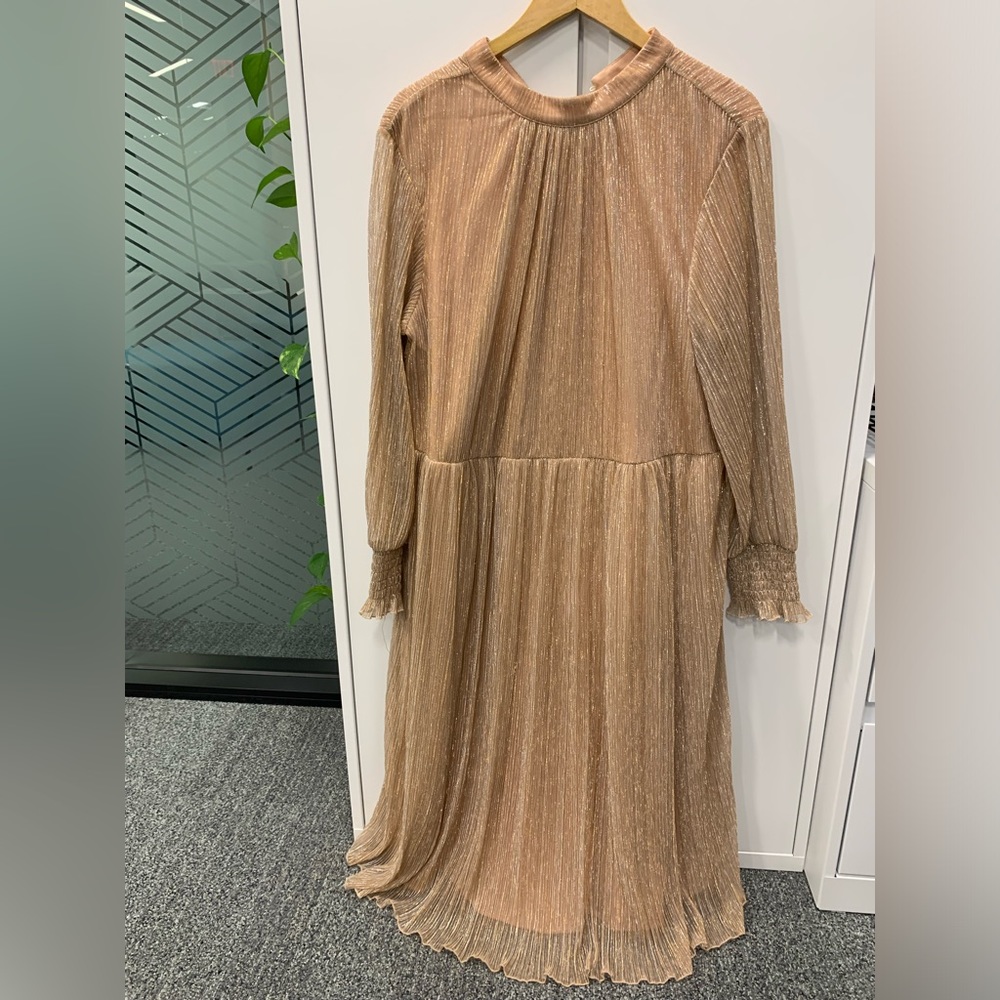 Eloquii Size 22 Gathered Waist MIDI Dress